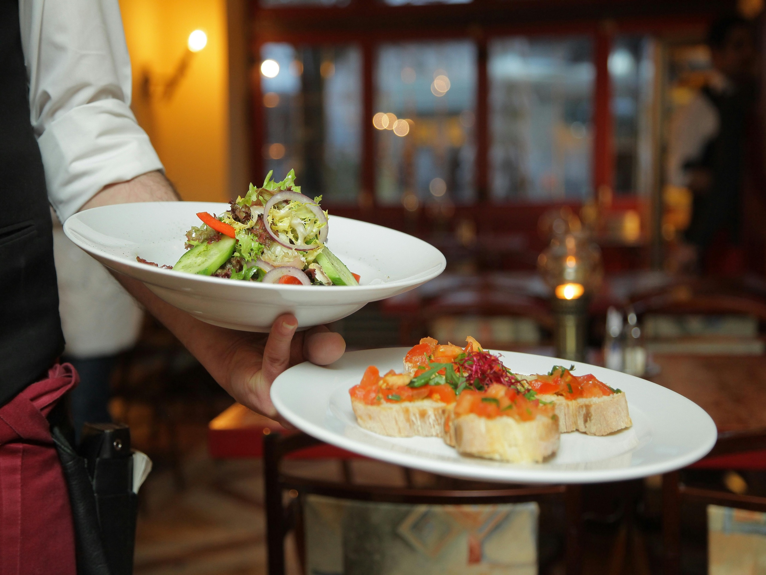 Food  & Restaurant